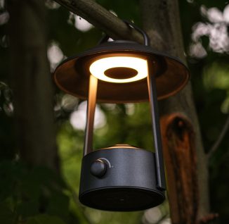 AUGE Minimalist Fusion 3-in-1 Camping Light Blends Vintage Design with Modern Technology