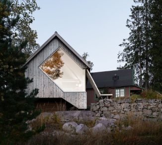 Cabin Nordmarka in Norway by Rever & Drage