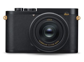 Limited Edition DANIEL CRAIG x GREG WILLIAMS Leica Q2 Camera