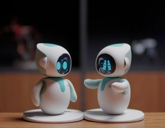 EILIK Bot – Cute Little Companion Robot on Your Desktop with Emotional Intelligence Technology