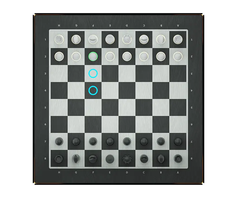 GoChess revolutionizes chess with robotically moving pieces