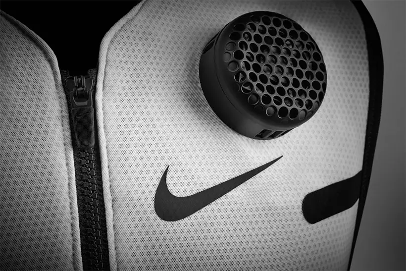 Nike x Hyperice Vest