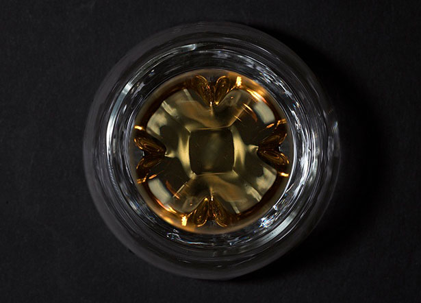 Norlan glass uses biomimicry to improve whiskey experience