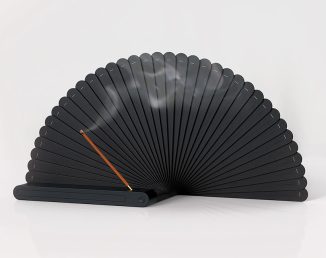 Peacock Portable Incense Holder Looks Like An Oriental Folding Paper Fan