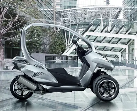 Peugeot HYmotion 3 Three Wheels Scooter Concept