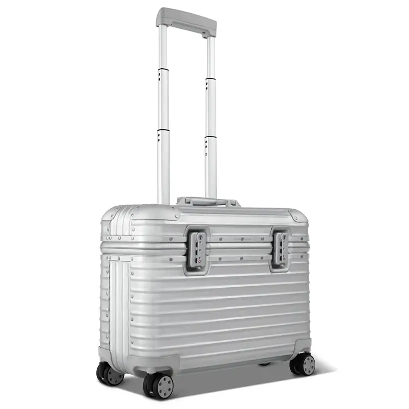 Rimowa Pilot Case with Distinctive Grooves for Stylish Business ...