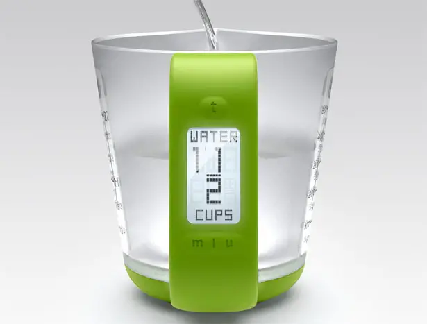 Digital Smart Measure Cup Features Removable LCD Screen - Tuvie Design