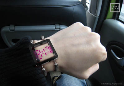 Vain Watch – Cool Transparent Watch in Your Hand