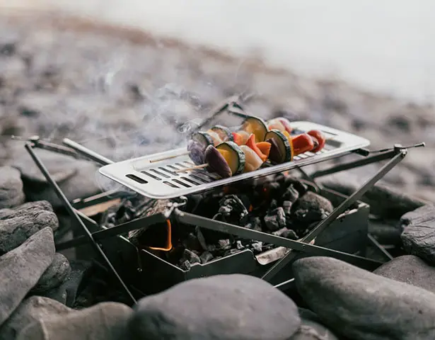 Wolf and Grizzly Launches Collapsible and Compact Fire-Cooking System ...